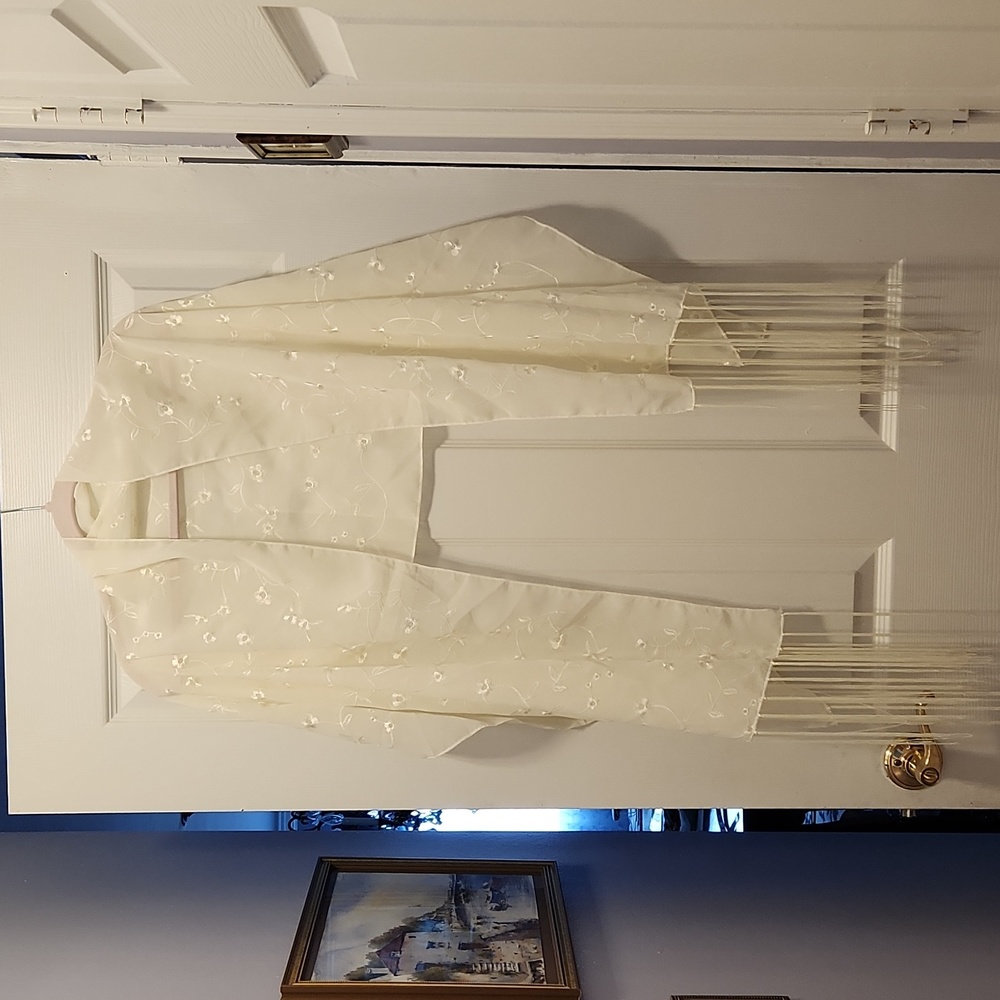 Cream embroidered wrap/shawl/scarf